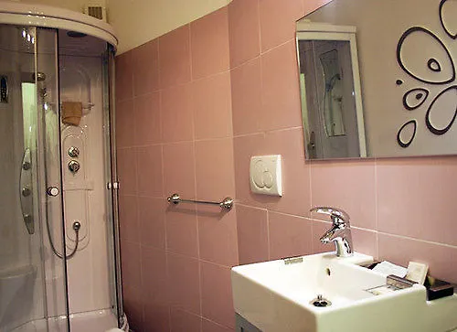 B&B Twice Rome 3*,  Italy